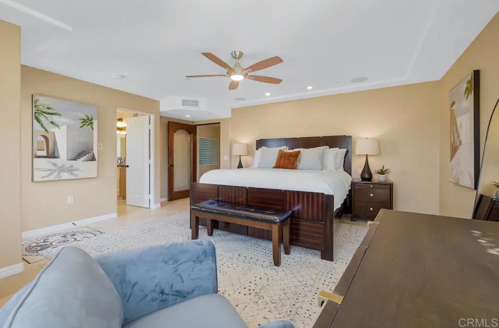 754 Devon Ct