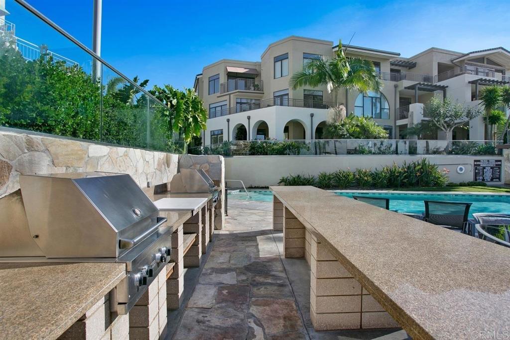 5410 La Jolla Blvd. A208