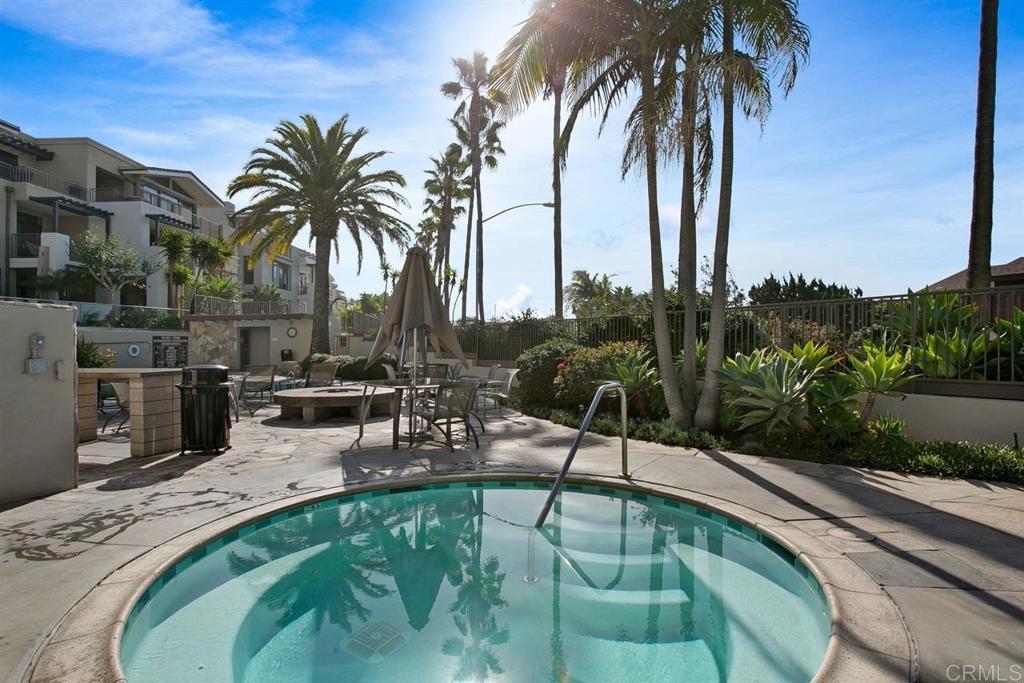 5410 La Jolla Blvd. A208