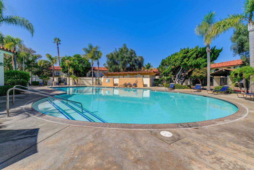 3021 Loma Riviera Drive