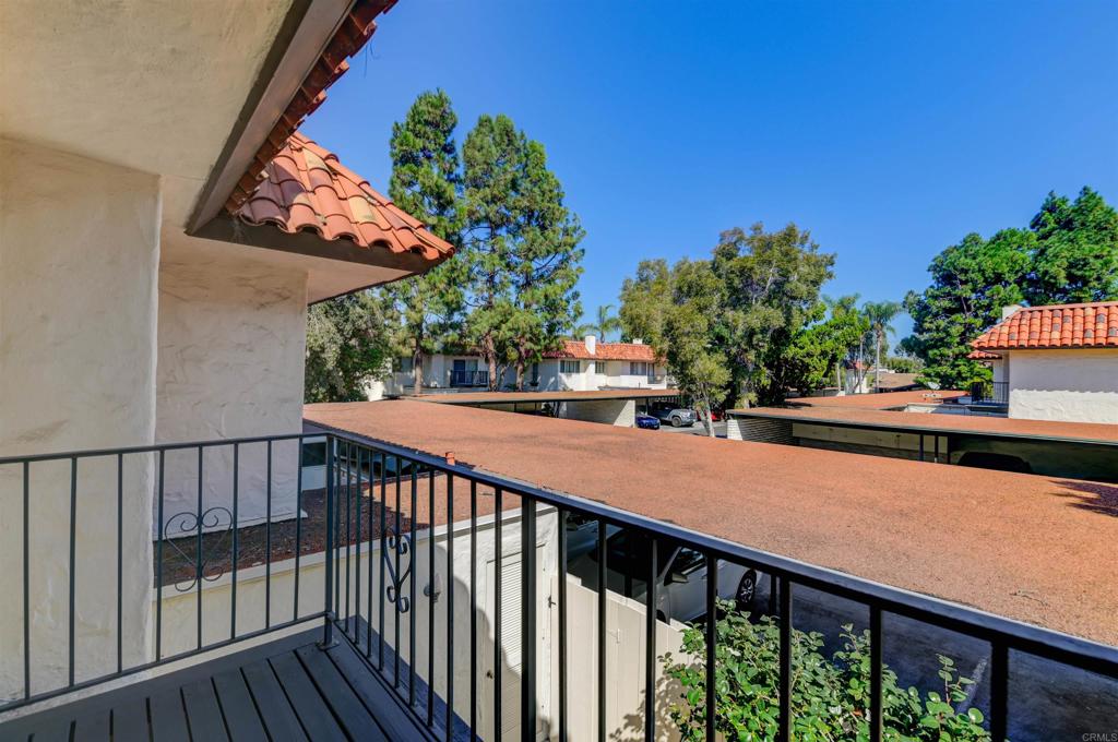 3021 Loma Riviera Drive