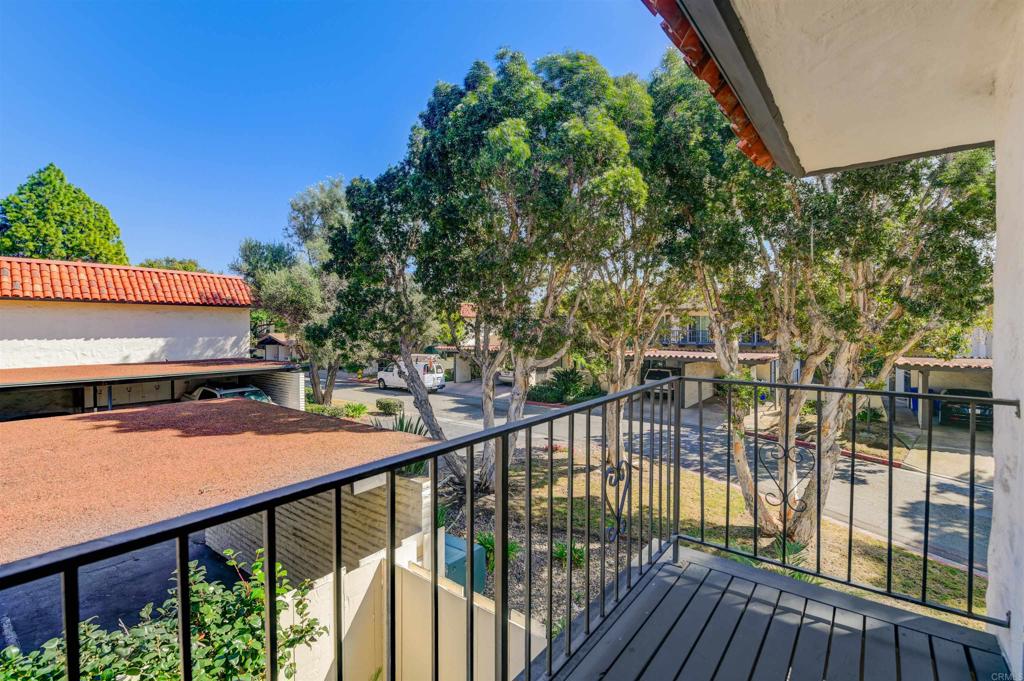 3021 Loma Riviera Drive