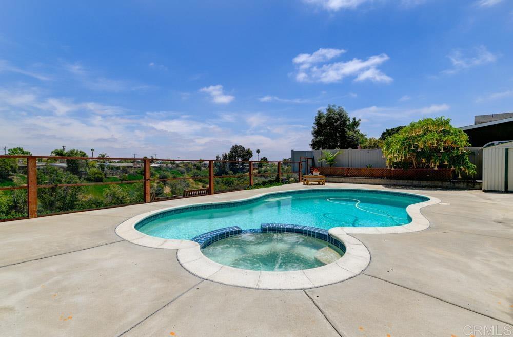 4225 Mount Voss Dr