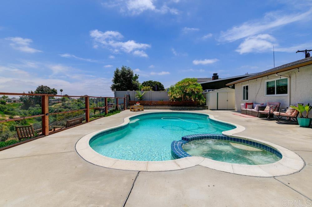 4225 Mount Voss Dr