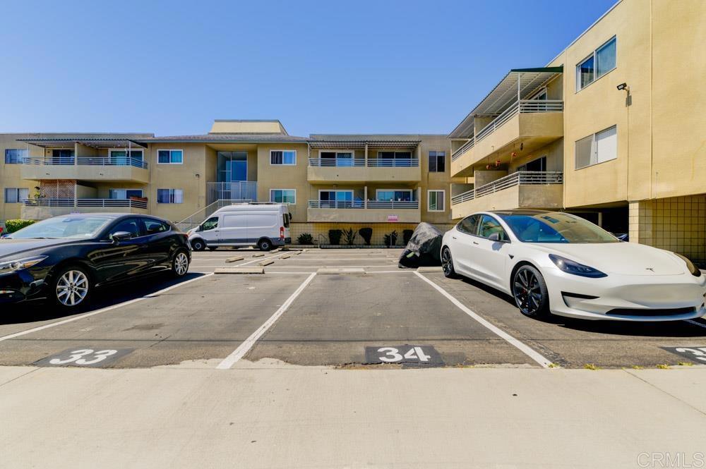 1645 Emerald St #2O