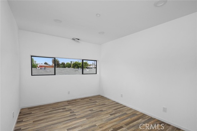 4136 Normal AVE Unit: 1/4