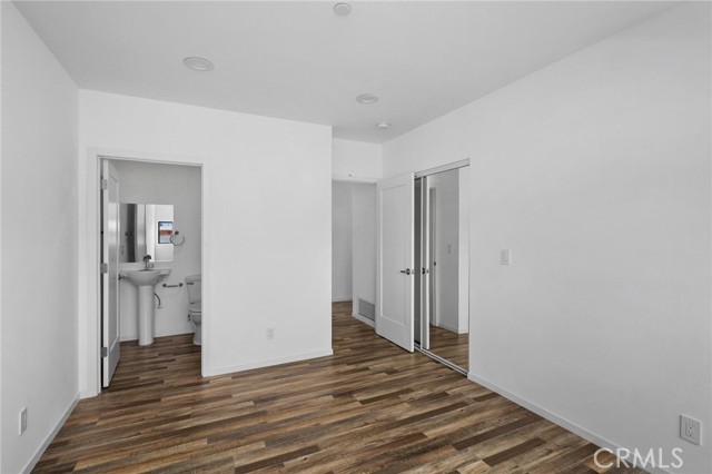 4136 Normal AVE Unit: 1/4