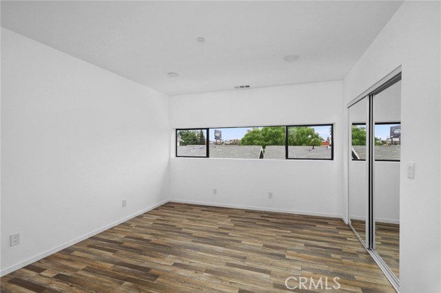 4136 Normal AVE Unit: 1/4