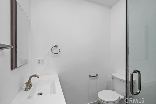 4136 Normal AVE Unit: 1/4