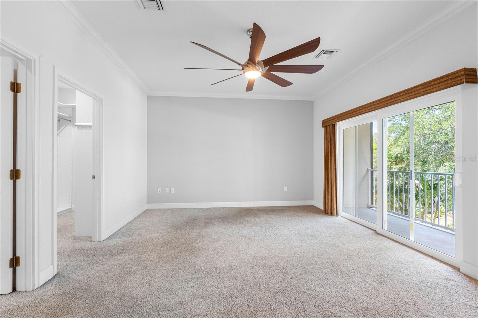 763 DATE PALM LN