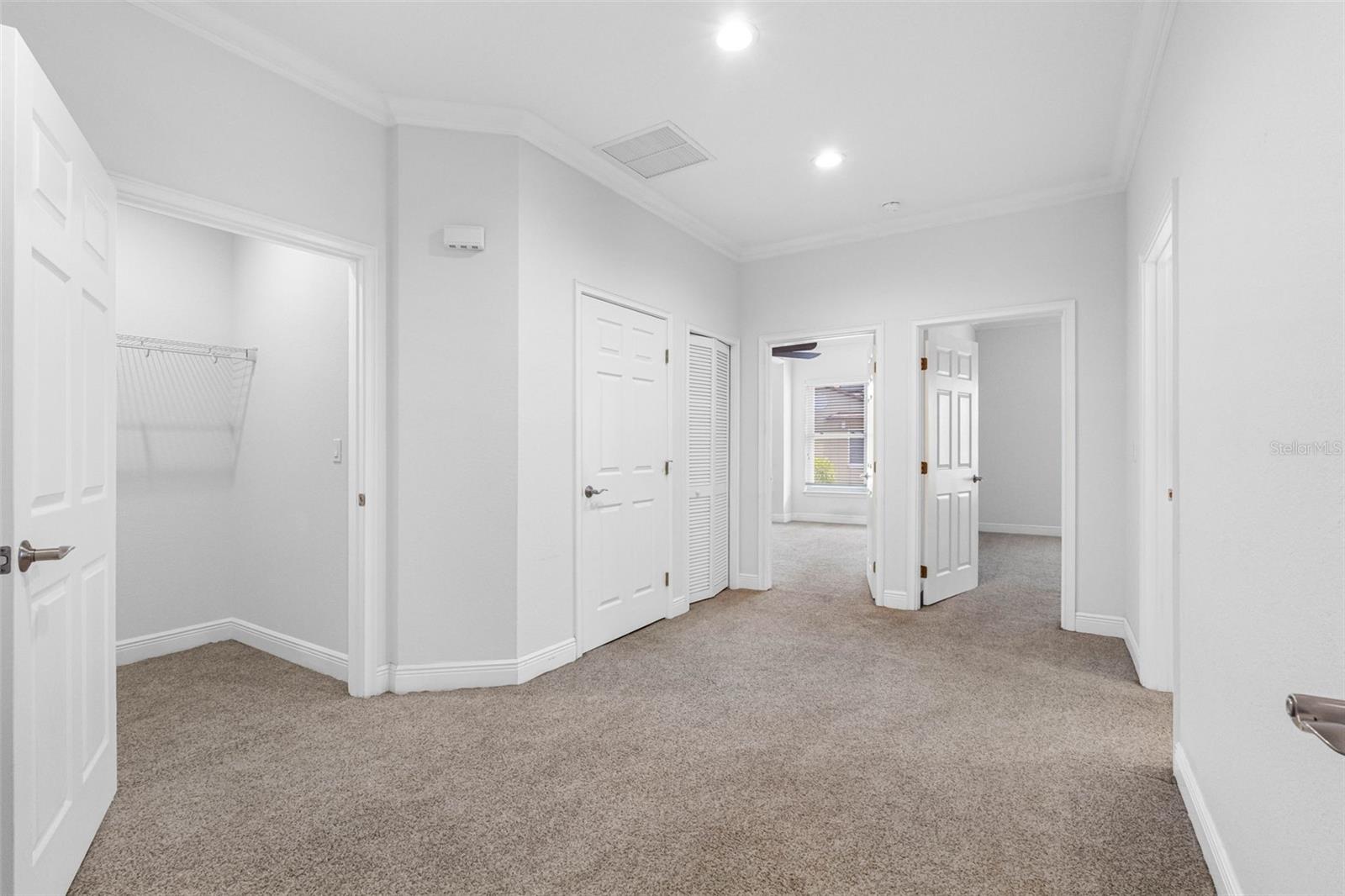 763 DATE PALM LN