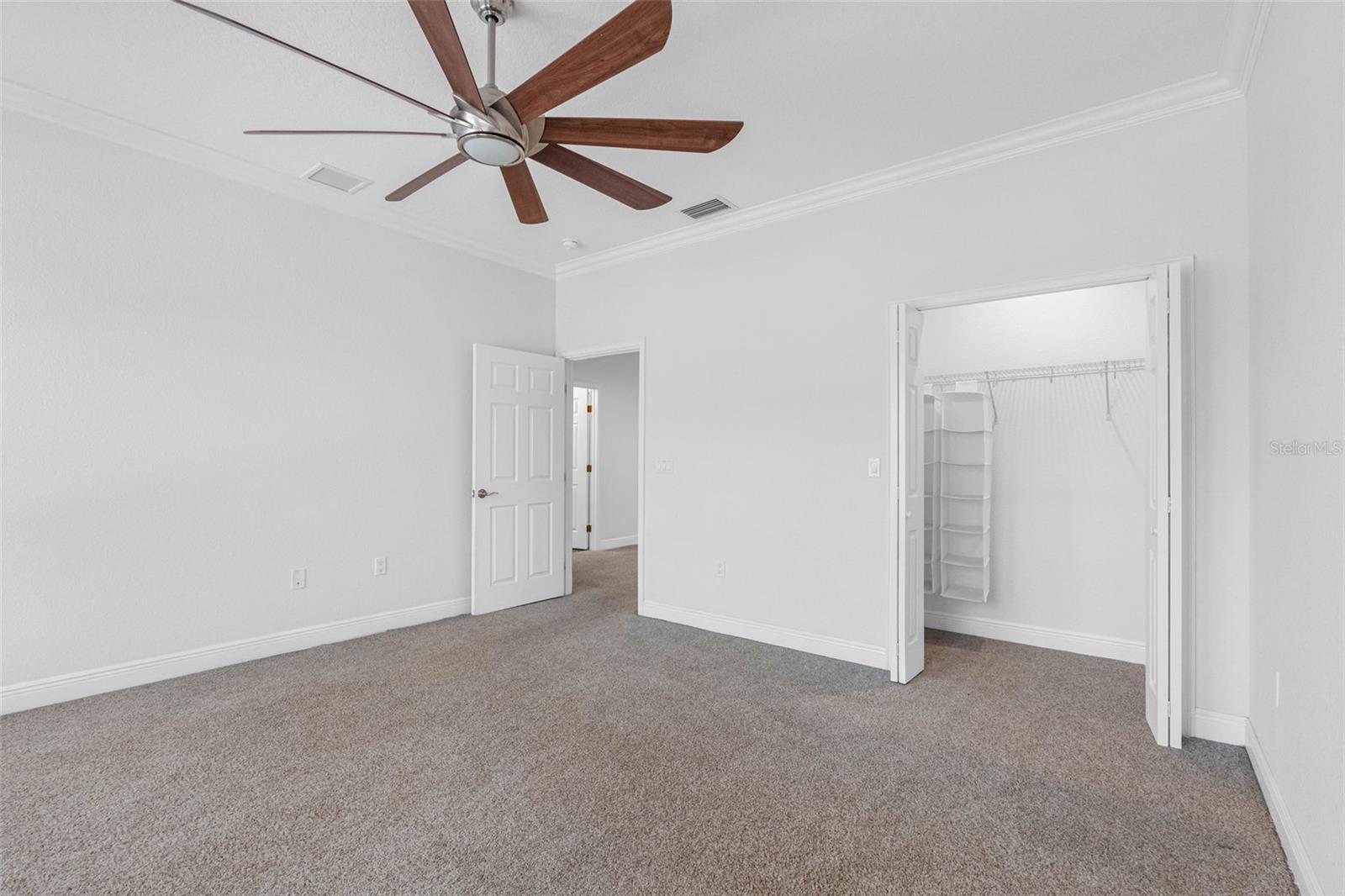 763 DATE PALM LN