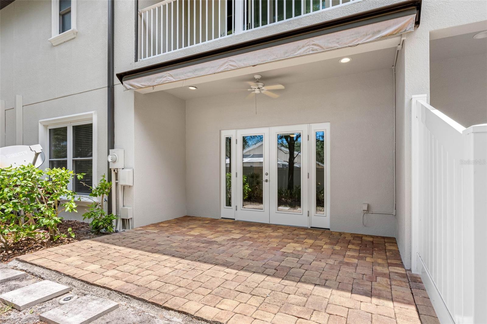 763 DATE PALM LN