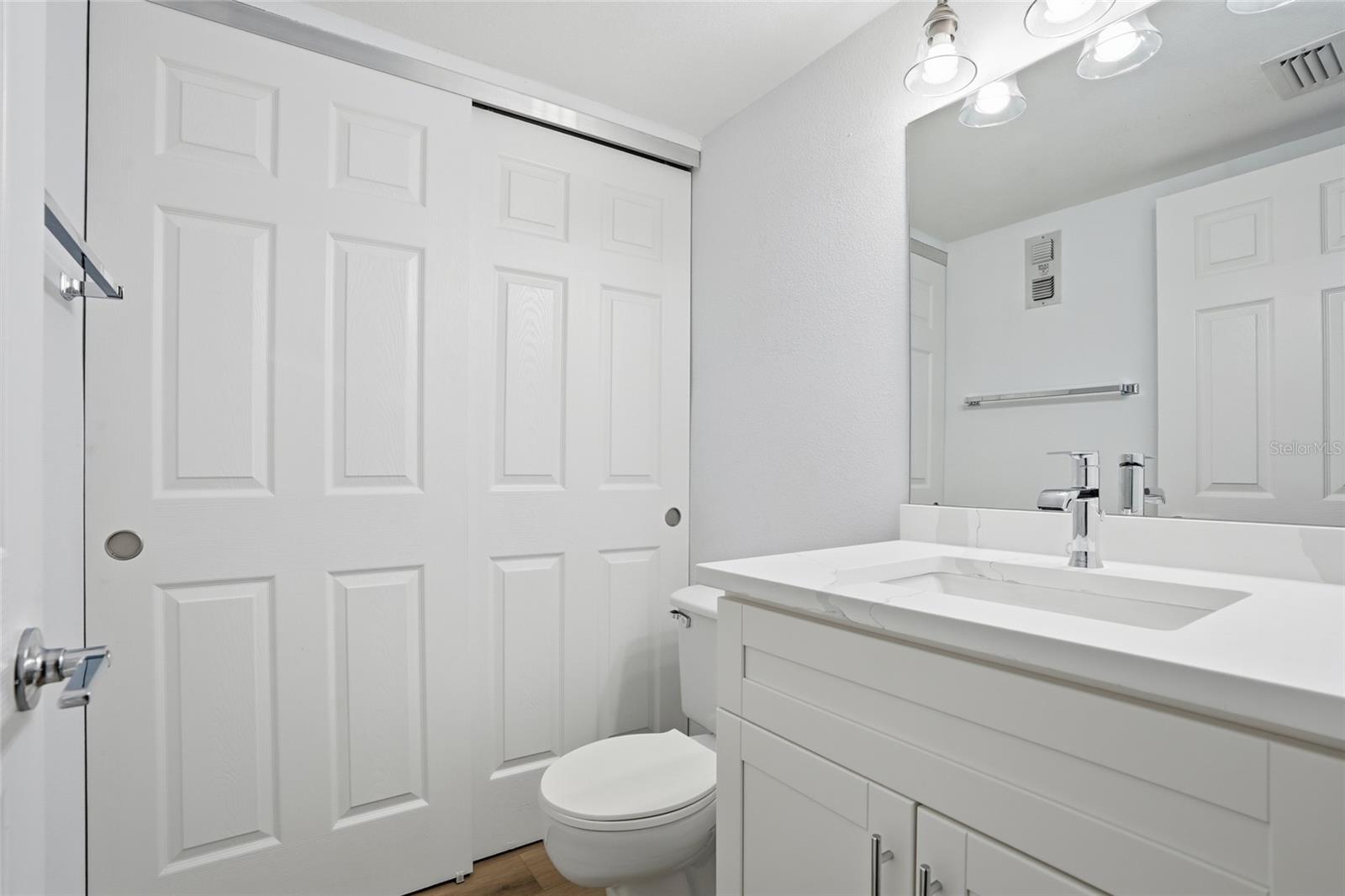 7420 BAY ISLAND DR S #175