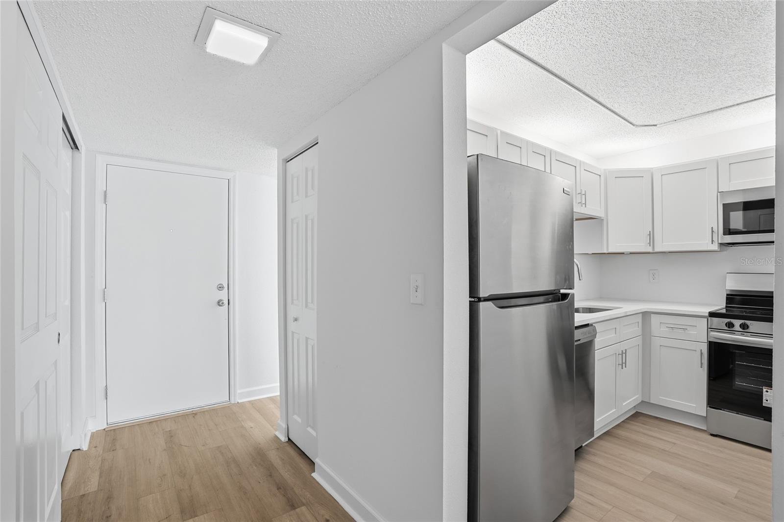 7420 BAY ISLAND DR S #175