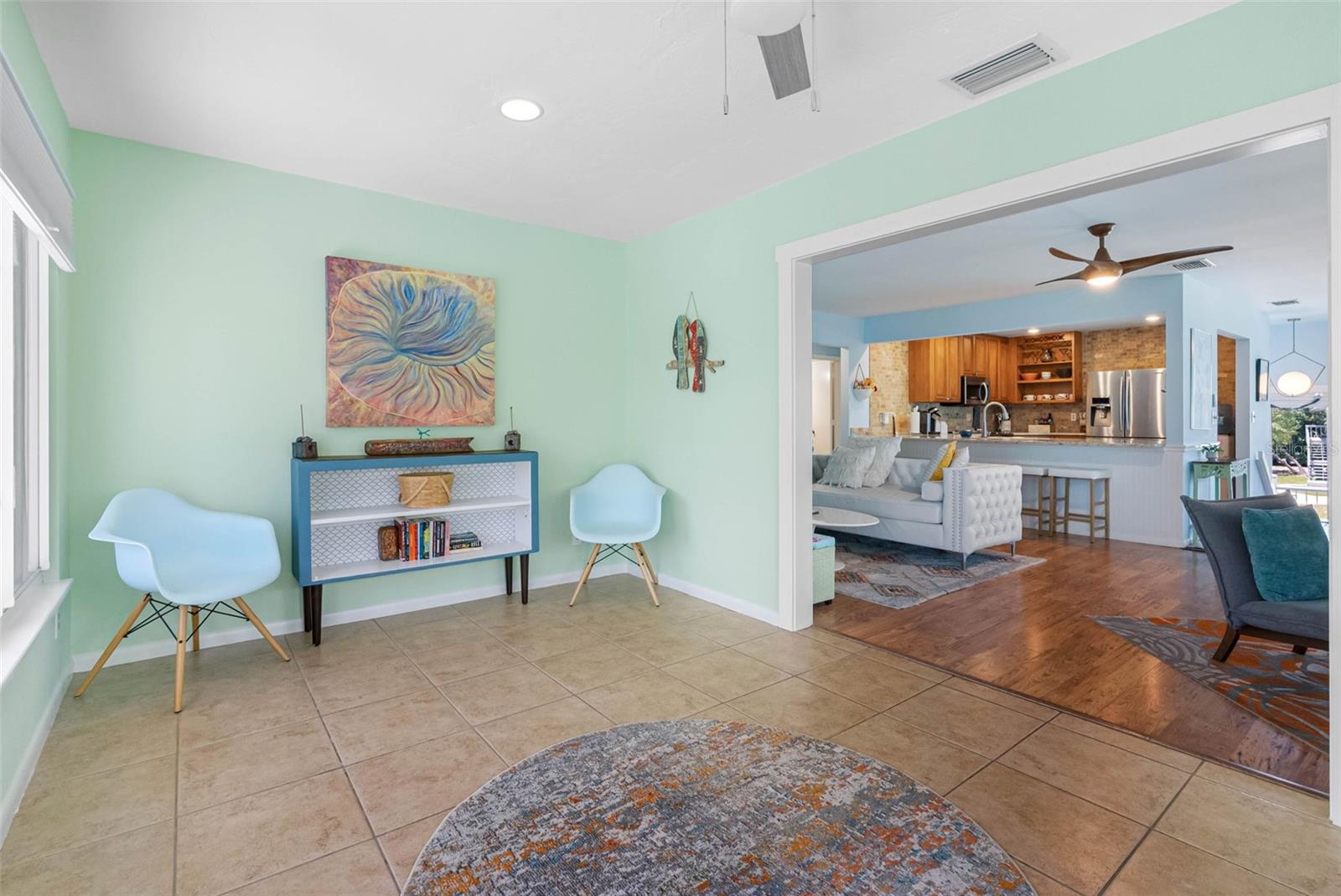 417 POINSETTIA RD