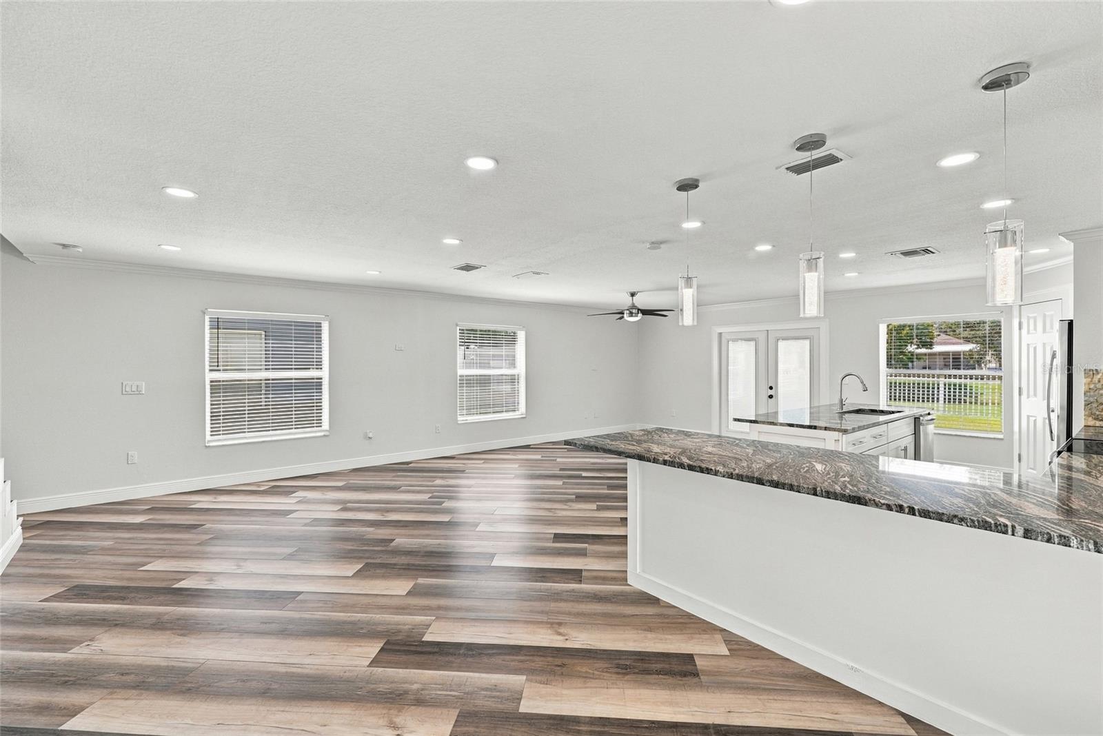 3327 THISTLEDOWN LN