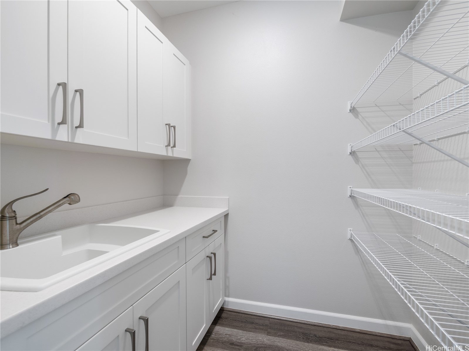 91-5408 Parkway 37