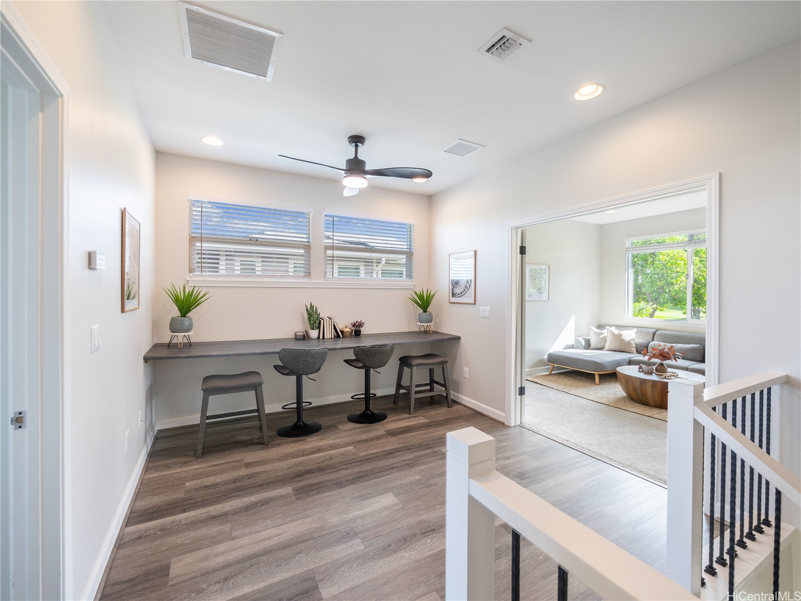 91-5408 Parkway 37