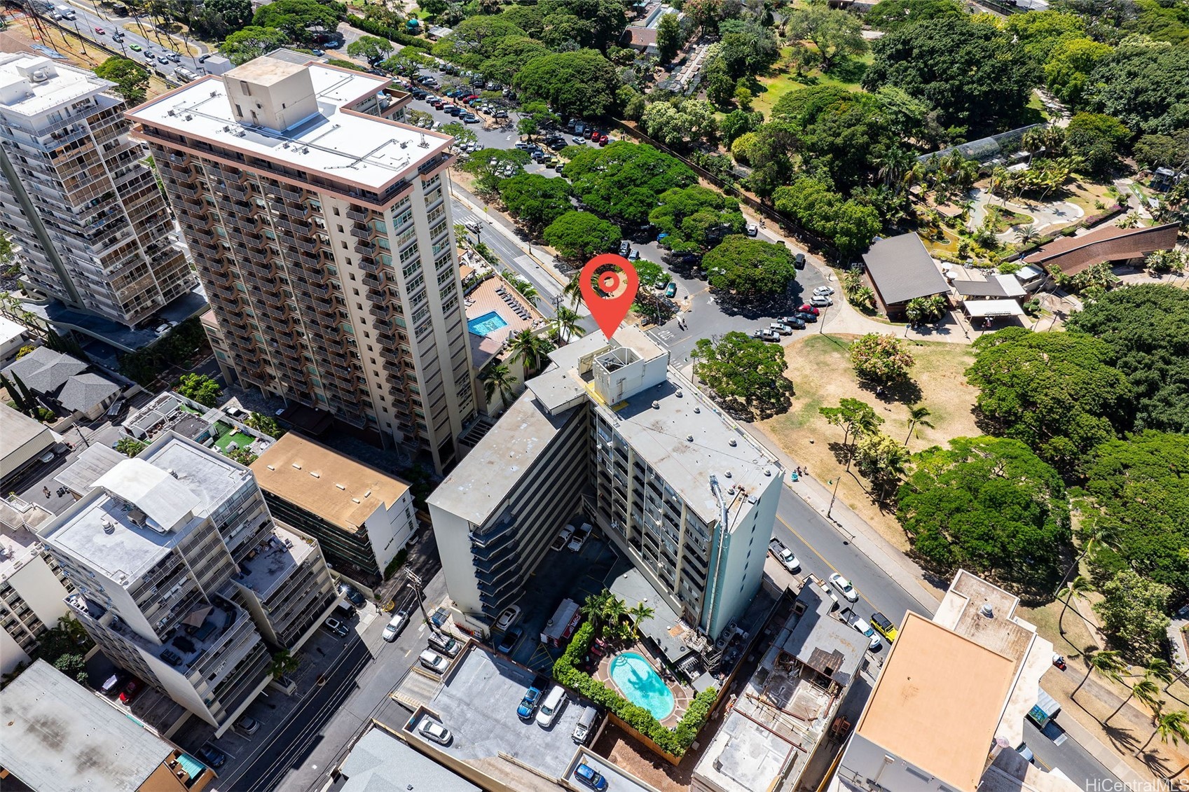 134 Kapahulu Avenue 822