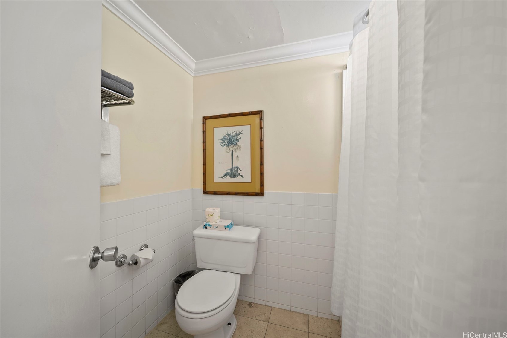 134 Kapahulu Avenue 822