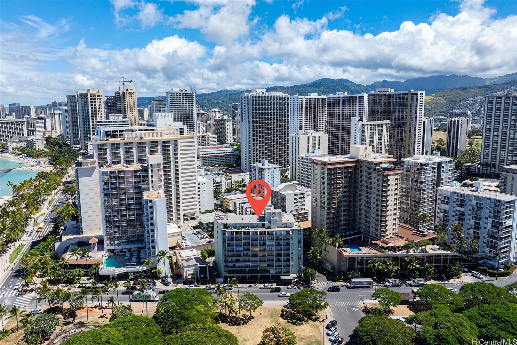 134 Kapahulu Avenue 822