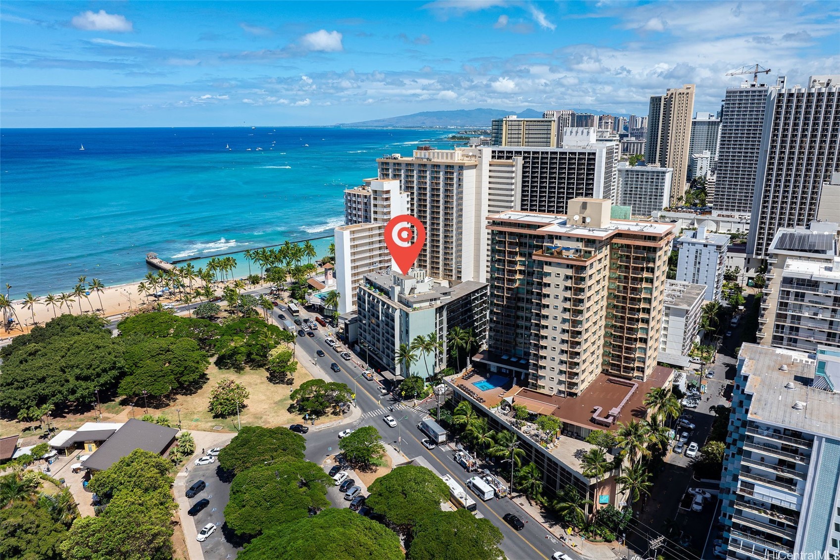 134 Kapahulu Avenue 822