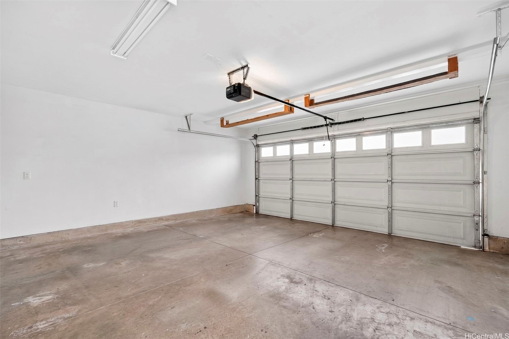 95-1043 Wikao Street 46