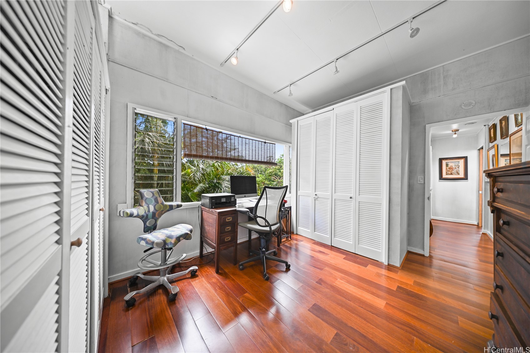 3955 Round Top Drive