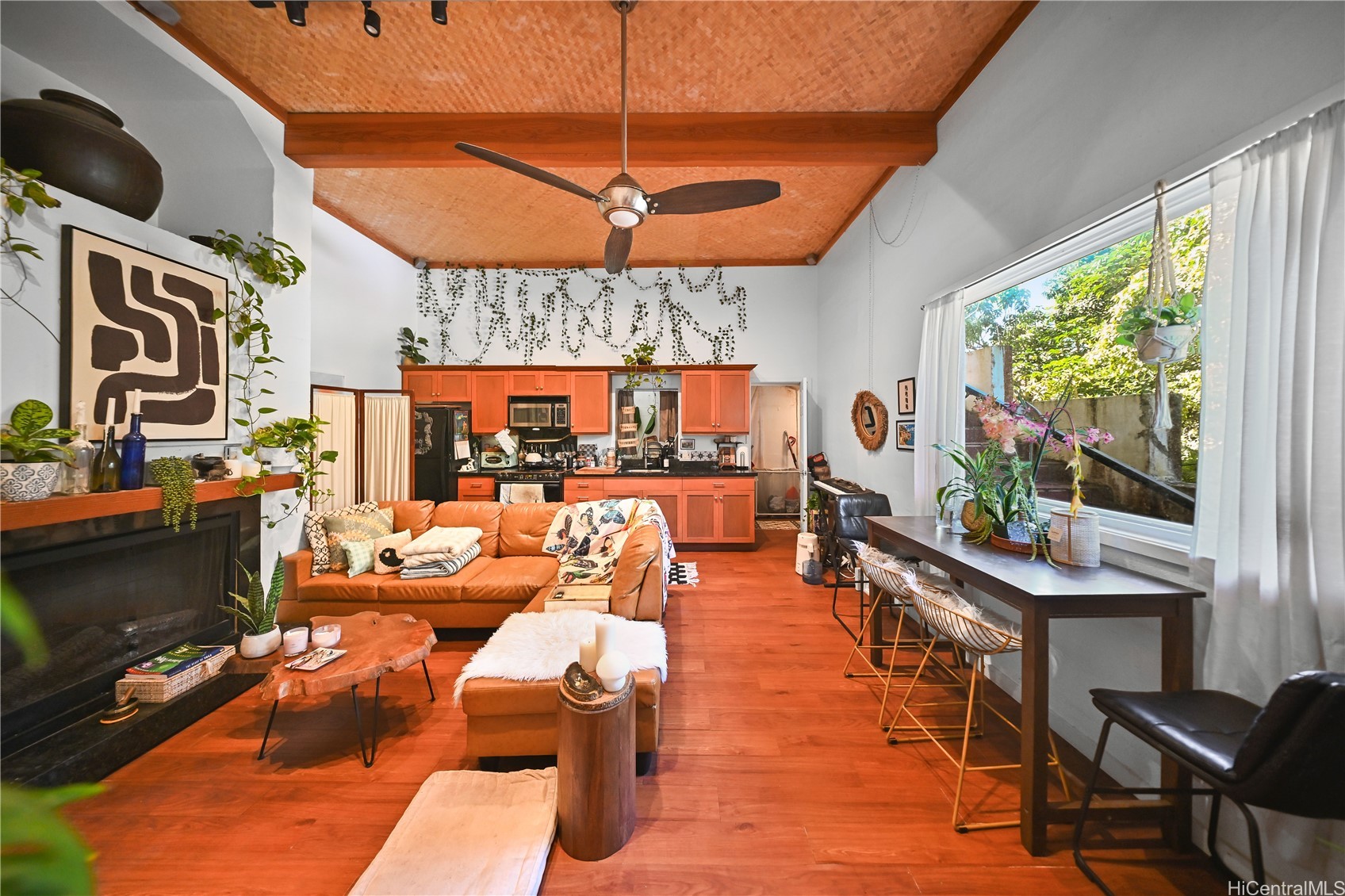 3955 Round Top Drive