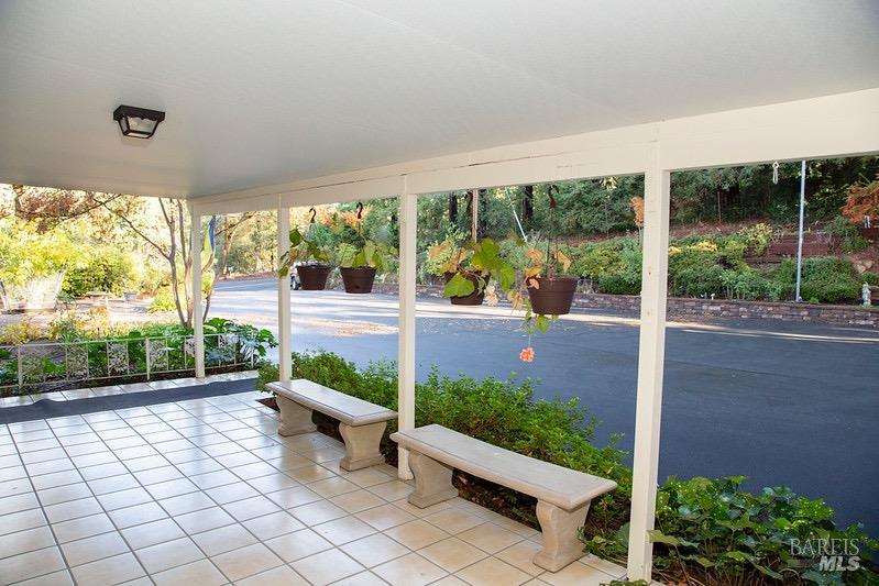 495 White Cottage Rd S