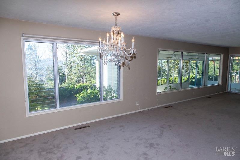 495 White Cottage Rd S