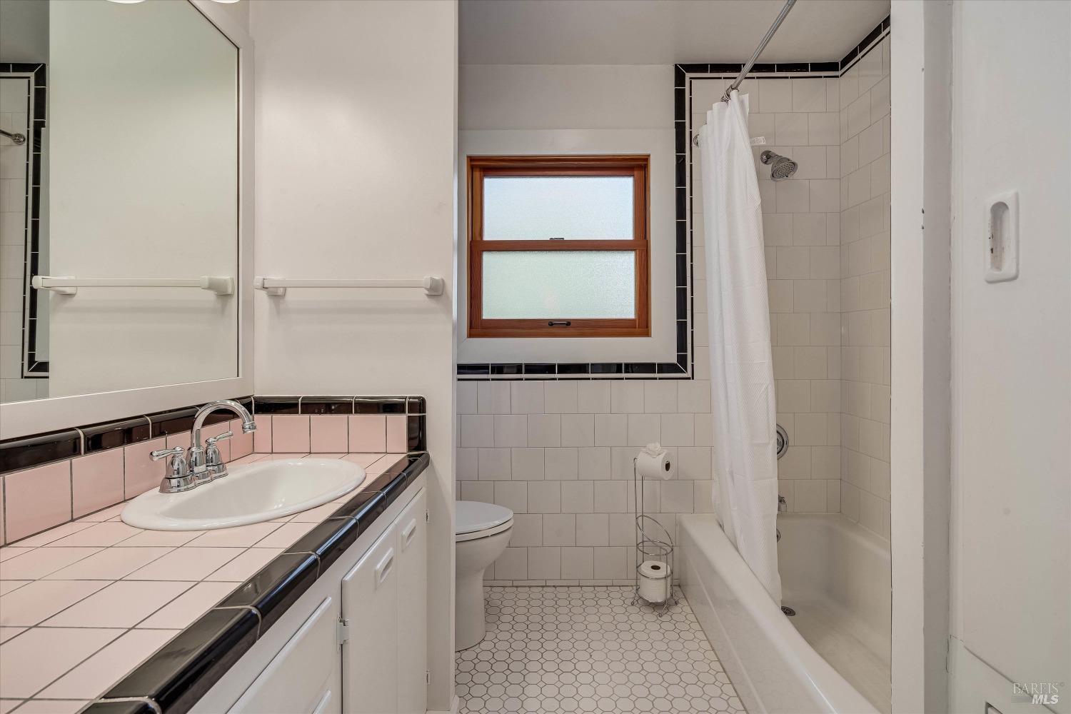 426 Glass Mountain Rd