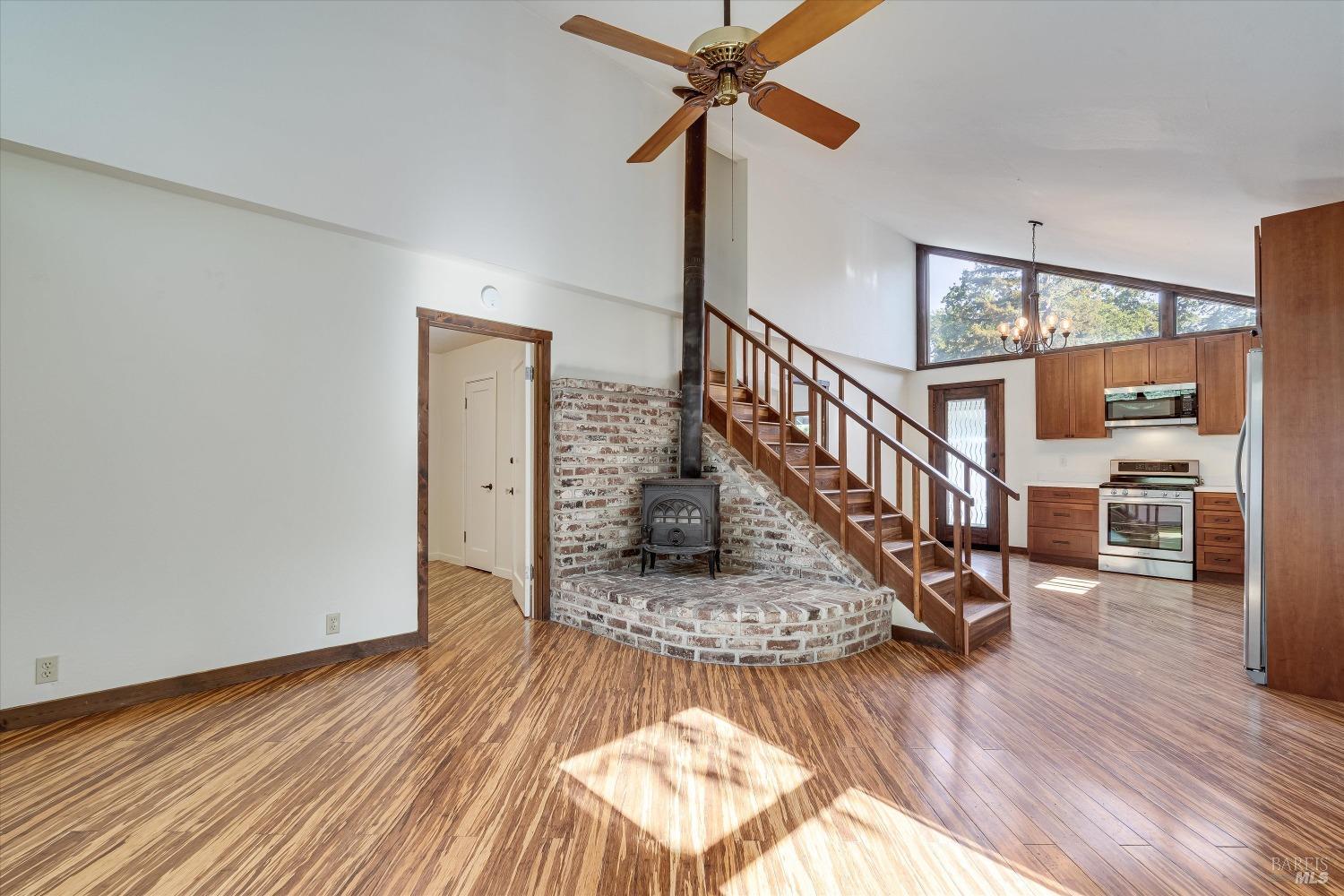 426 Glass Mountain Rd