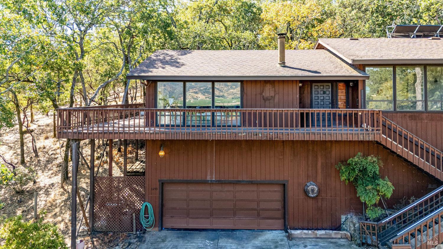 1253 Summit Drive