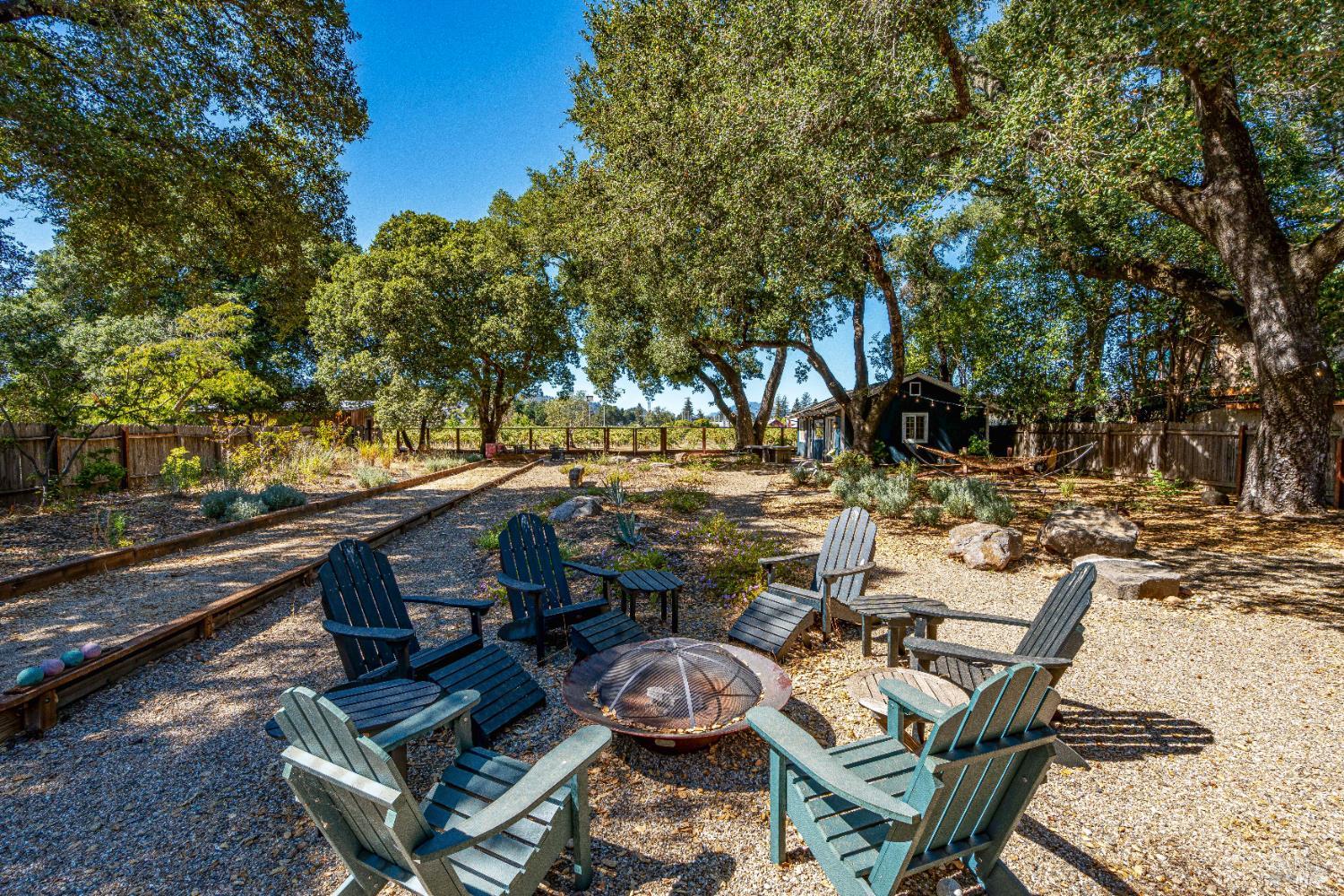 1380 El Bonita Ave