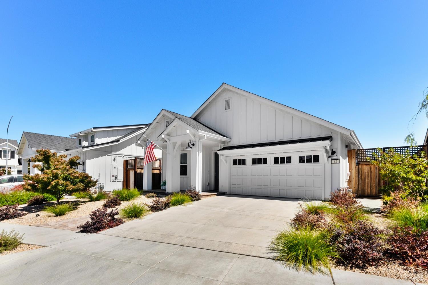 62 Winedale Lane