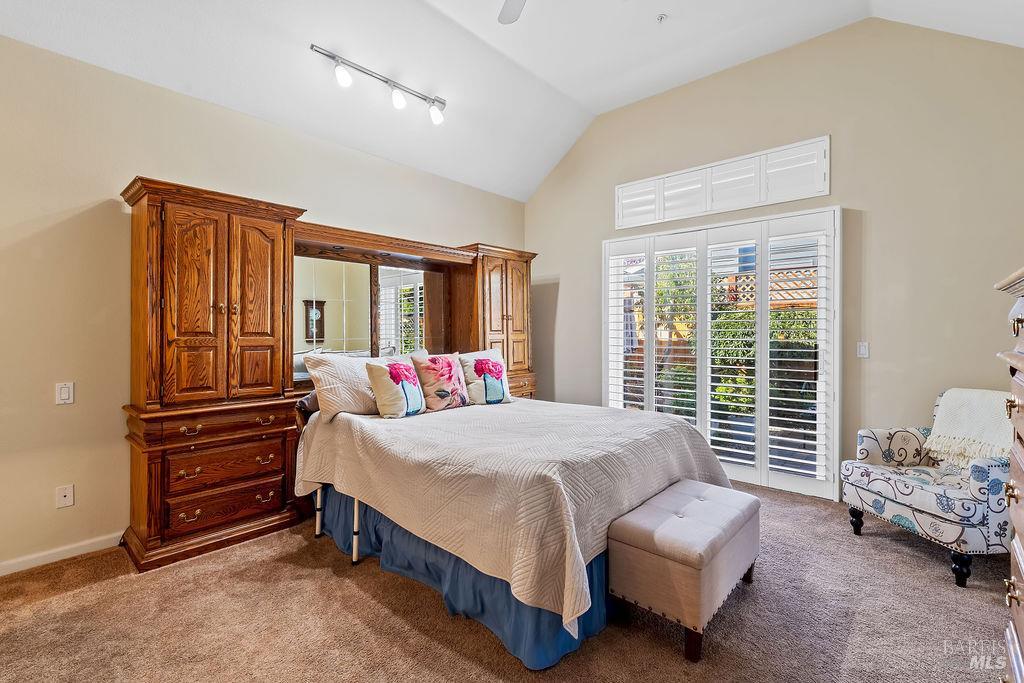 49 Wine Press Way