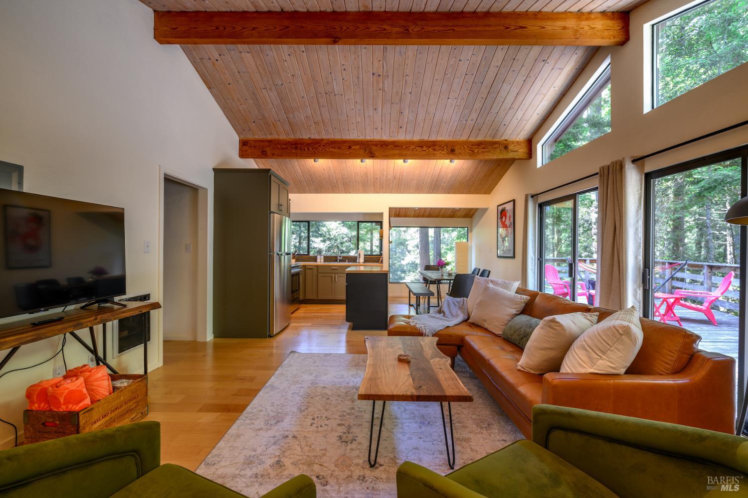 45512 Sunset Drive