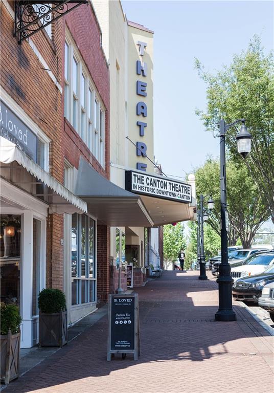 1243 Lakeside Overlook