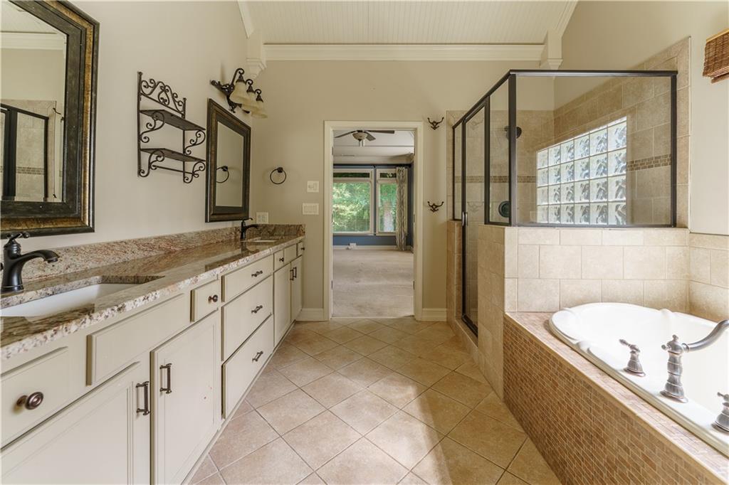 6080 Heritage Manor Drive