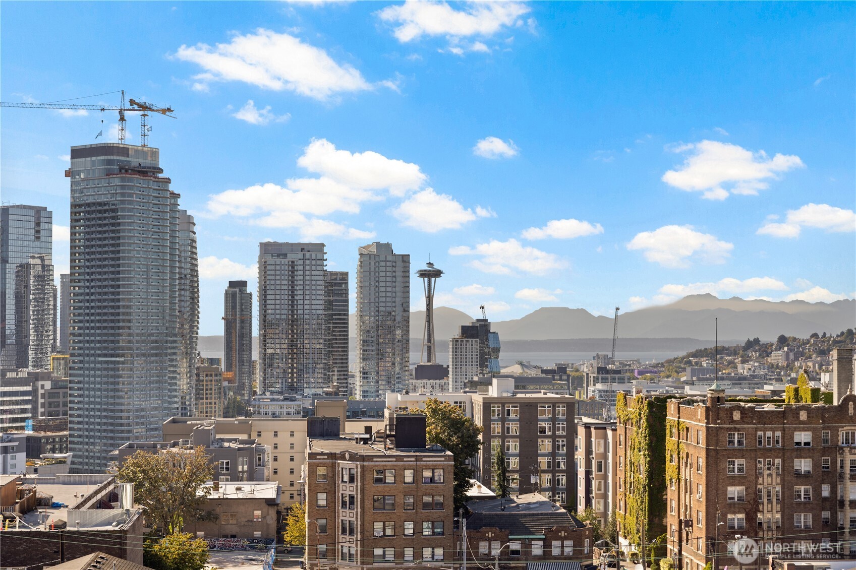 700 E Denny Way Unit: PH3