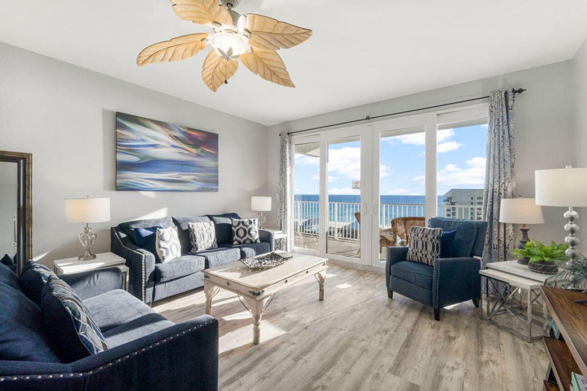 9860 S Thomas Drive UNIT 1007