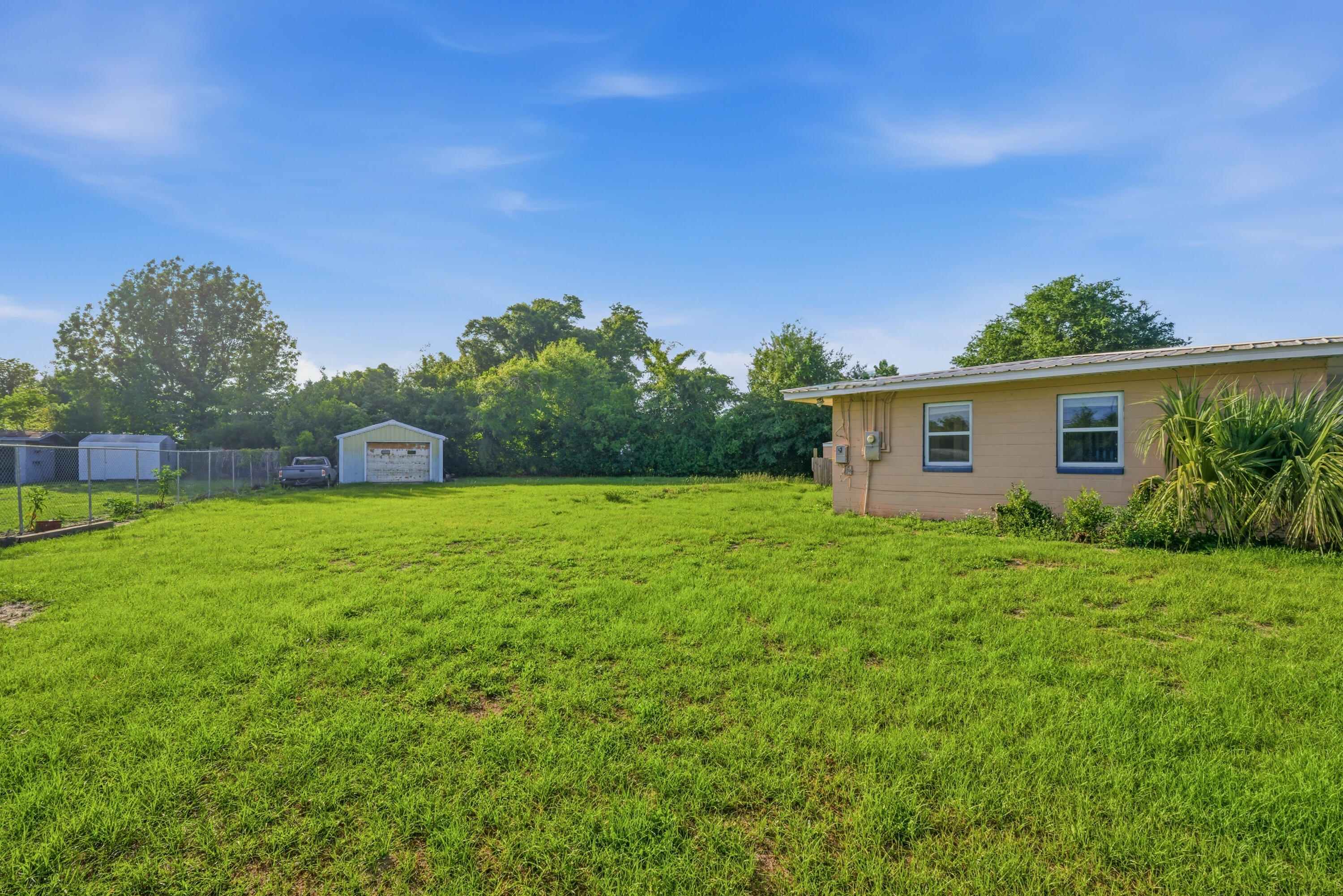 2409 Auburn Drive