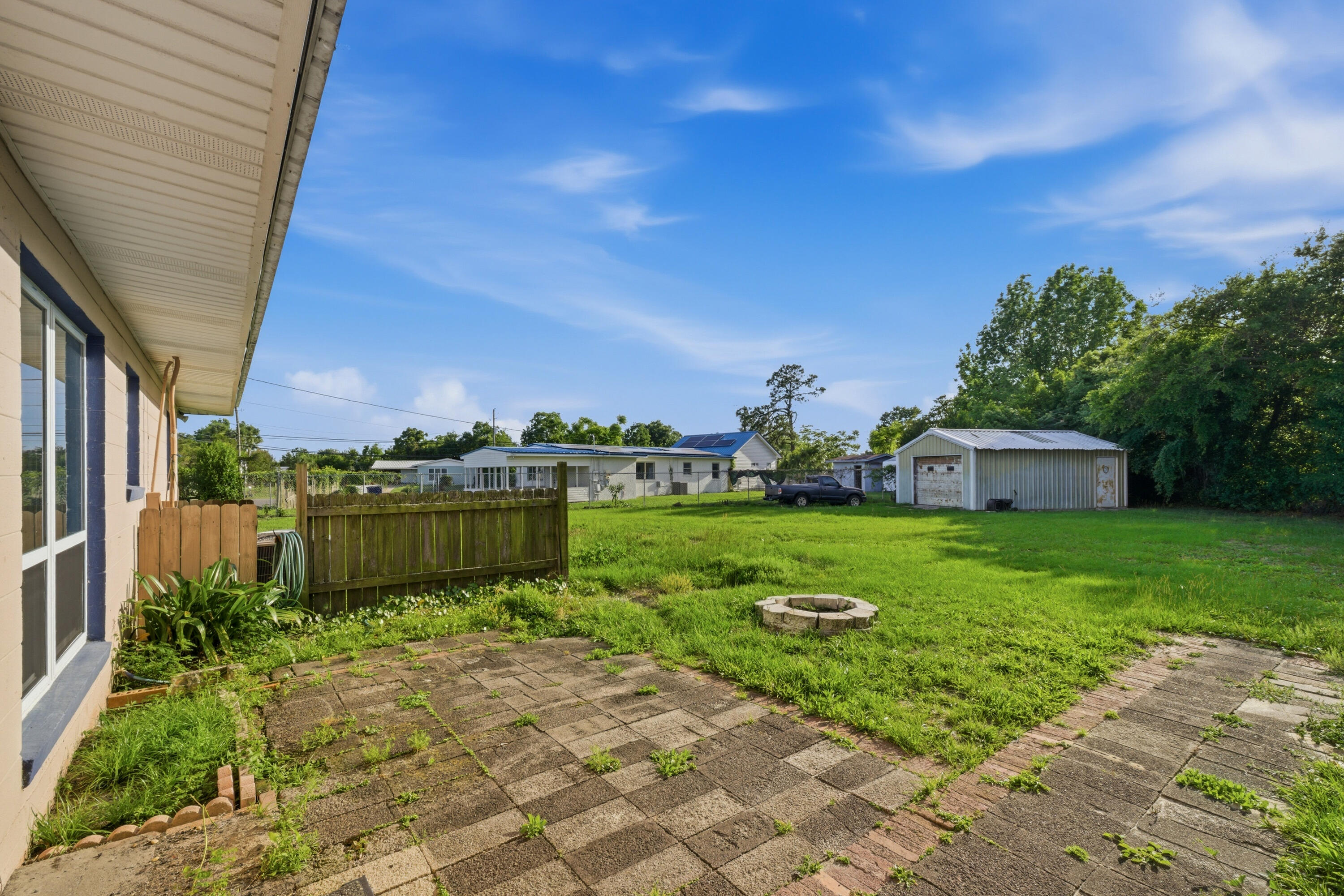 2409 Auburn Drive