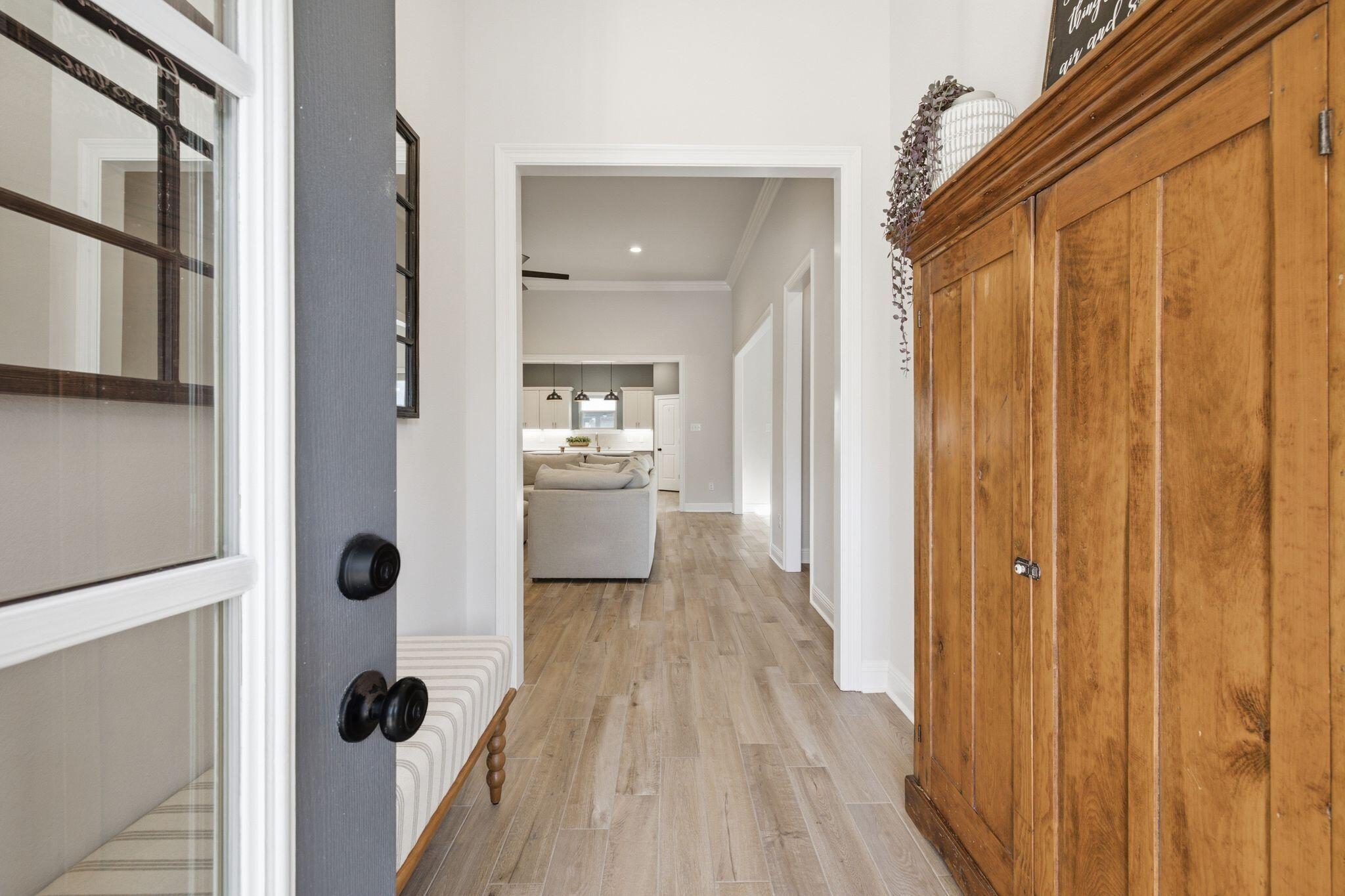 42 Flora Lane