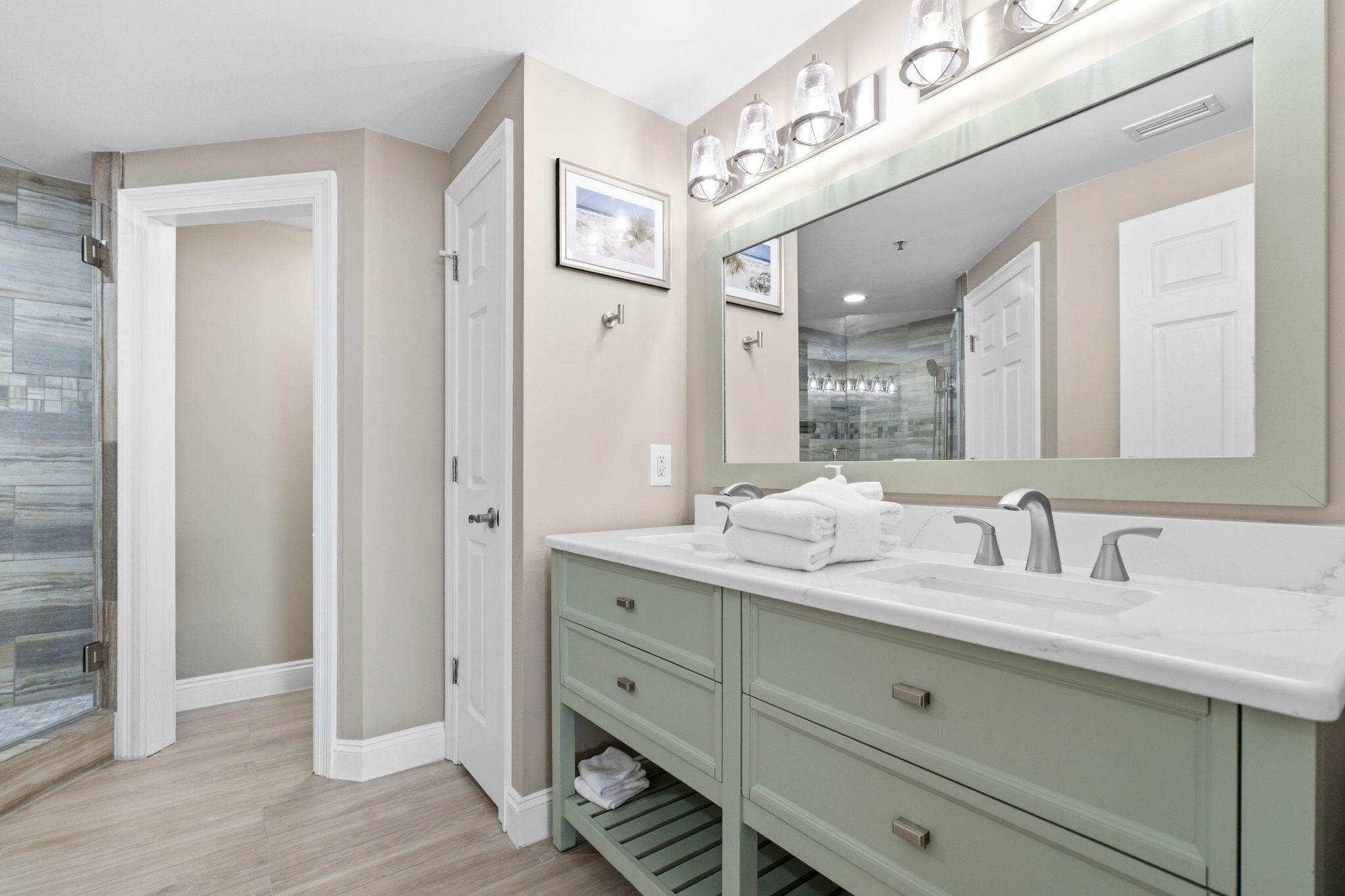8715 Surf Drive UNIT 1601A
