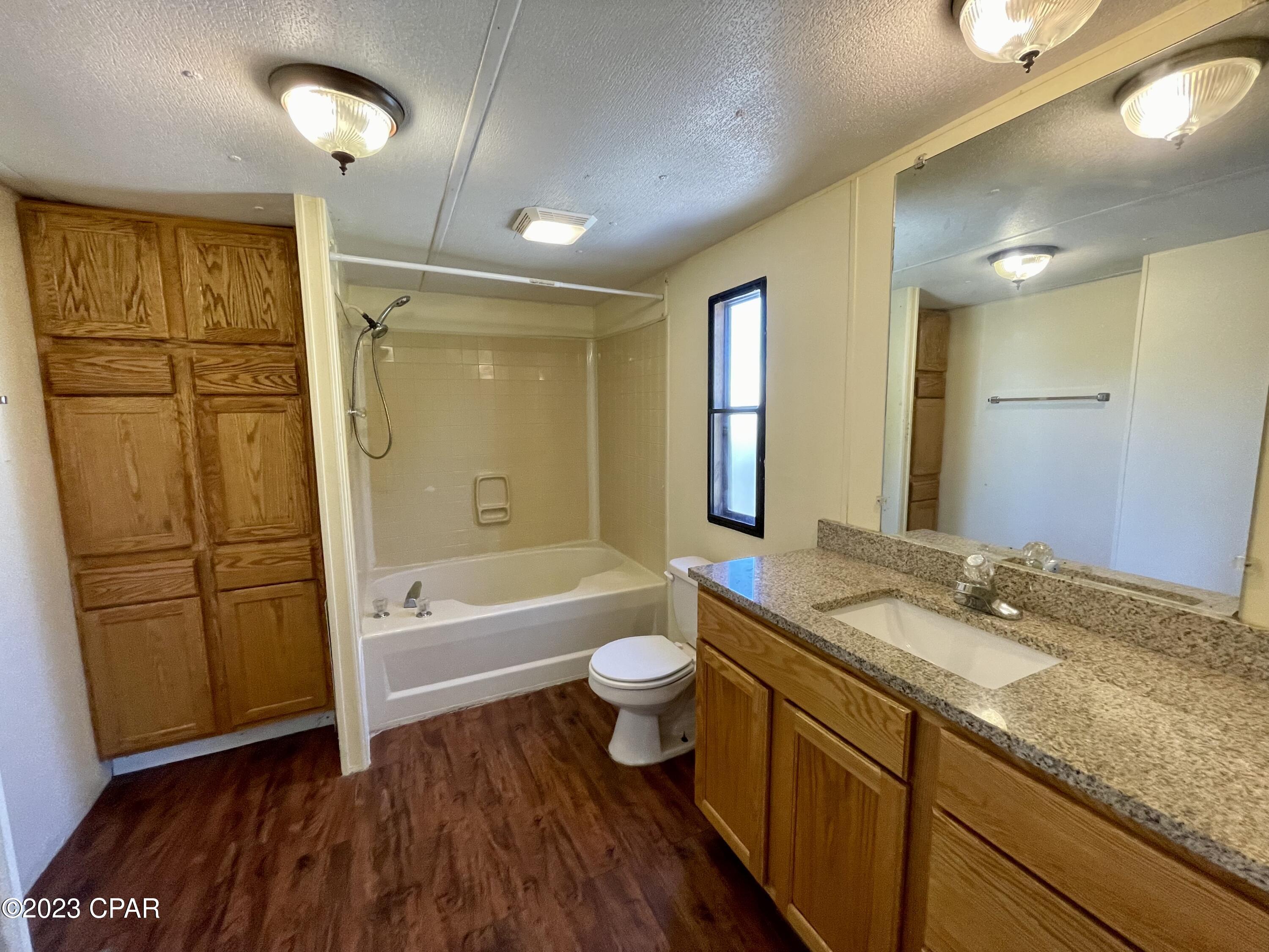 595 Lagoon Oaks Drive