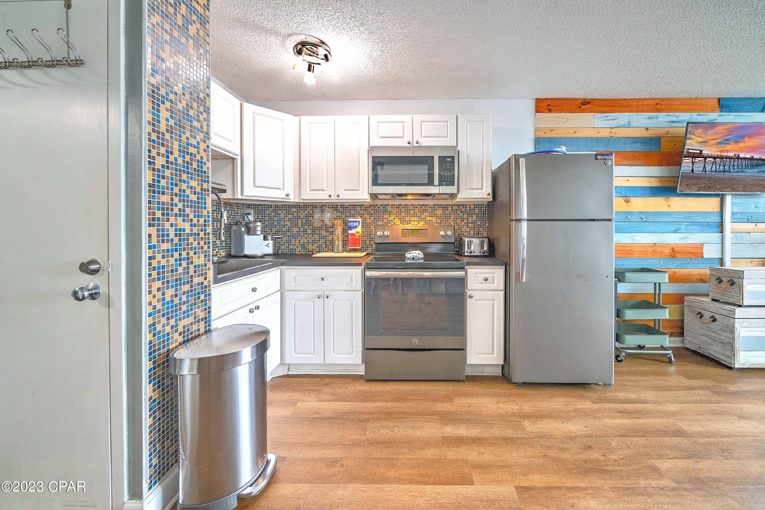 8817 Thomas Drive, A622