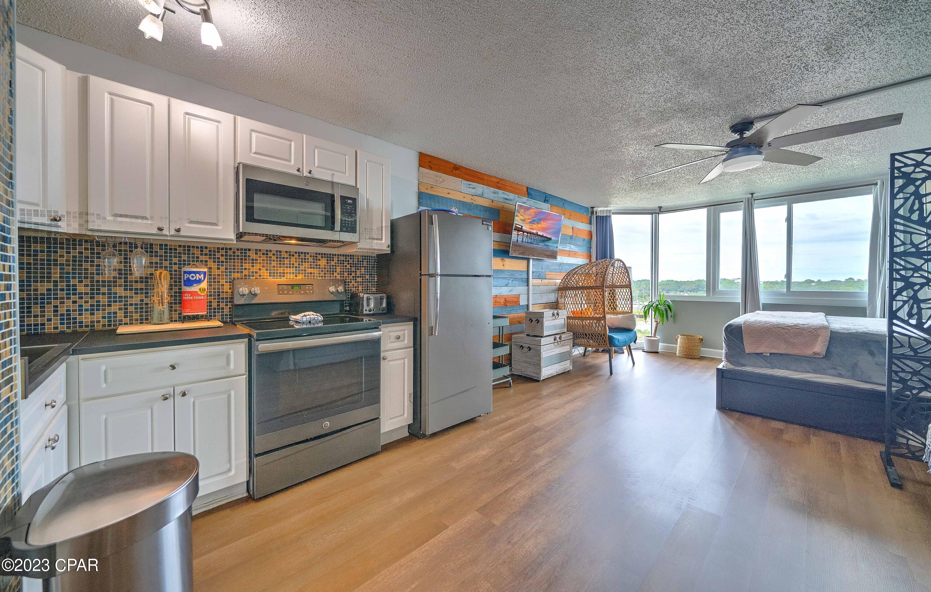 8817 Thomas Drive, A622